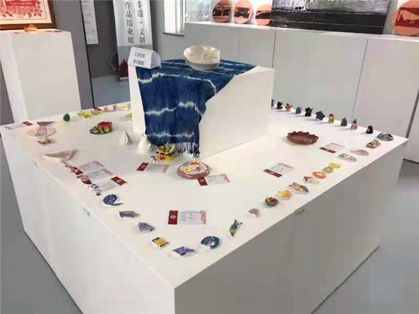 南京旅游職業學院 紅色基因與工藝美術交融的文化盛宴
